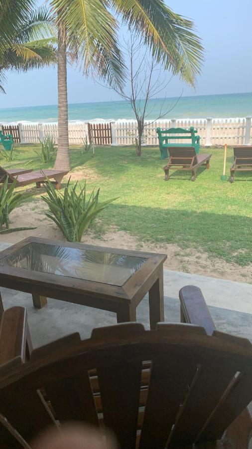 Pearl Oceanic Resort - Trincomalee Exterior foto